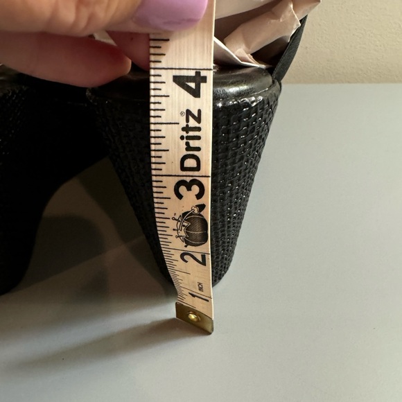 EUC worn once. Black detailed wedges from Italy. - Picture 4 of 6